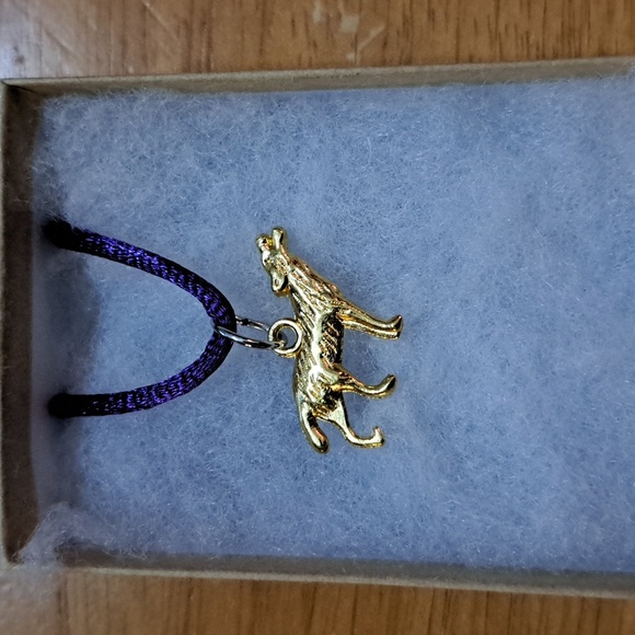 Gold Howling Wolf Necklace - Picture 2 of 5